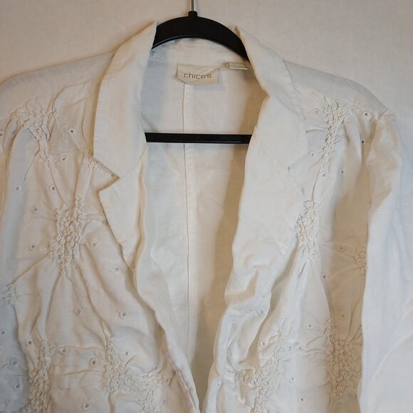 Chico's Linen Blazer Women's XL White Ruched Front Eyelet Mother of Pearl Button - Picture 2 of 15